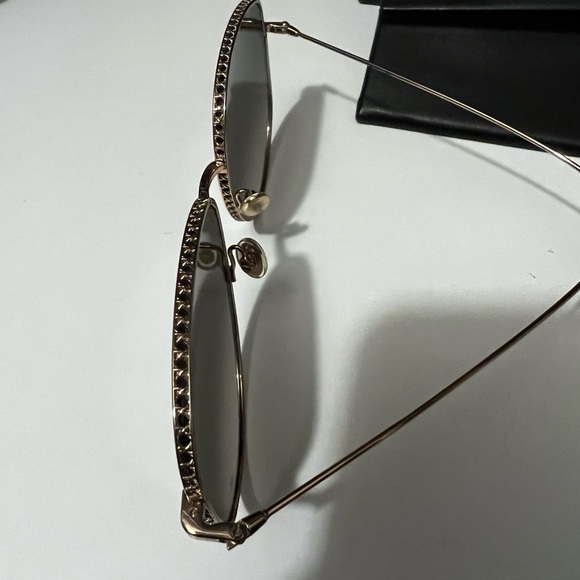 Dior “DIORBYDIOR2” Sunglasses - Picture 15 of 16